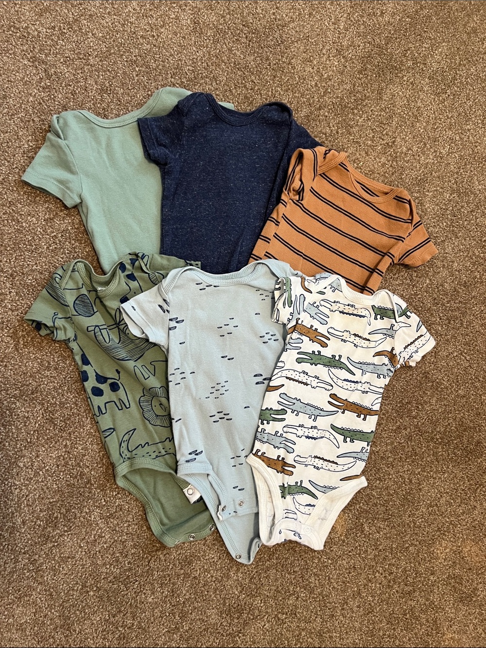 Simple Joys 3-6 Month Onsie Bundle of 6